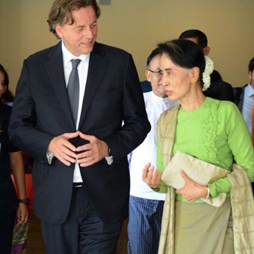 Minister Koenders opens Dutch embassy in Myanmar